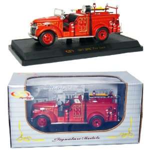  1941 GMC Fire Truck 1/32 Scale (6½).: Toys & Games