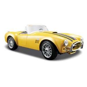  1965 Shelby Cobra 427 Yellow 1:24 Diecast Model Car: Toys 