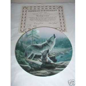  Howling Lesson By Kevin Daniel Collector Plate: Everything 
