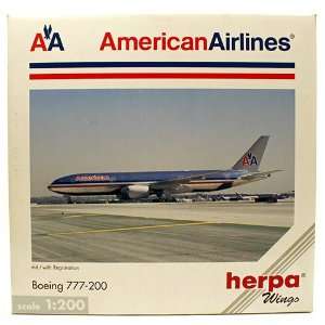   American Airlines Boeing 777 200 1:200 Scale Airplane: Everything Else