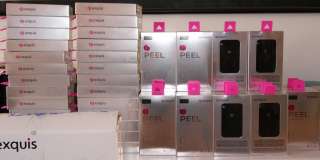 520ii: Apple Peel 520 2G CALL SMS GPRS Battery Share BT  