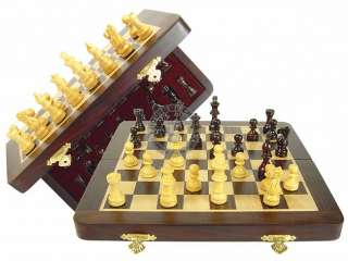 Travel Magnetic Chess Set Wooden Folding   2 Extra Queens, Pawns, 4 