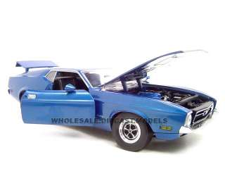 1971 FORD MUSTANG SPORTSROOF BLUE 118 MODEL CAR  