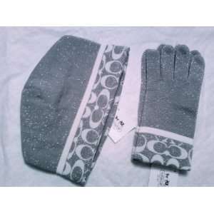 AUTHENTIC WOMENS KNIT COACH BRAND HAT AND GLOVE SET 