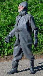 NEW RUBBER FISHING WADER WATERPROOF SUIT (WITH HAT AND GLOVES)   