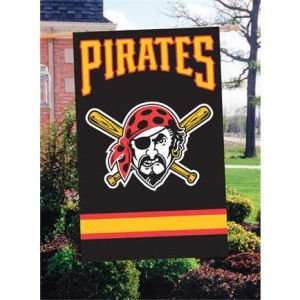  Pittsburgh Pirates Applique House Flag: Sports & Outdoors