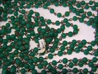   GORGEOUS VINTAGE GREEN JAPANESE GLASS BEAD NECKLACE OPEN STRAND, WOW