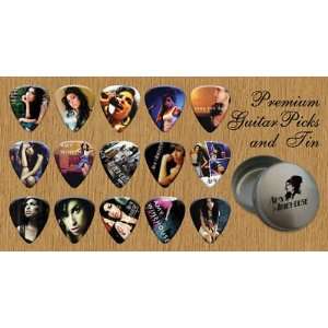  Amy Winehouse 15 Premium Guitar Picks Tin (G): Musical 