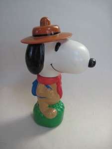 Peanuts Snoopy United Feature Syndicate Plastic Bottle  