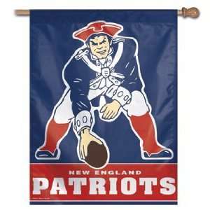   New England Patriots Old Logo Vertical Banner Flag: Sports & Outdoors