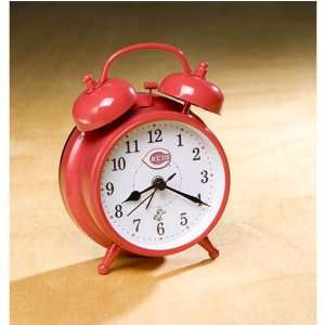 Cincinnati Reds MLB Vintage Alarm Clock (small):  Sports 