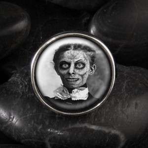 Haunted Mansion Ghost Zombie Horror Glass Ring RR 625  
