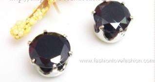 1PAIR CZ ROUND CLEAR/BLACK MAGNETIC STUD EARRINGS 4~8MM  