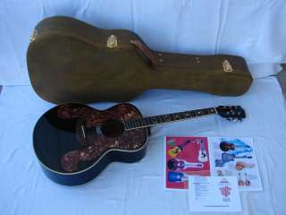 1984 HONDO GUITAR   THE LITTLE SUSIE LS55    IN CONT 