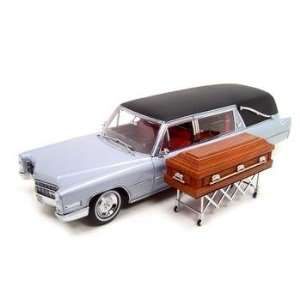  1966 Cadillac Landau Hearse 1:18 Precision Model: Toys 
