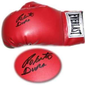  Roberto Duran Autographed Boxing Glove: Sports & Outdoors