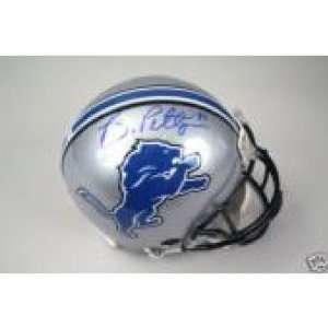  Brandon Pettigrew Signed Helmet   Autographed NFL Helmets 