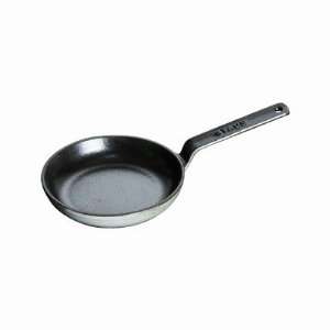  Staub Mini Frying Pan, 4oz, 4 _ , Graphite Grey: Kitchen 