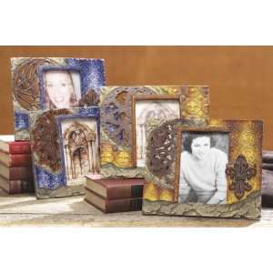 Blue and Yellow Fleur Accent Frame Polystone Ored Accentflock Ed (Set 