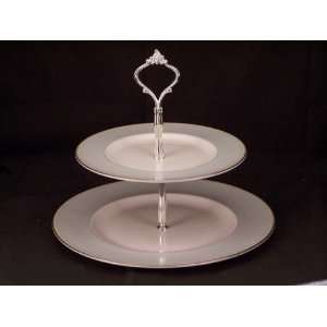  Royal Doulton Anabel Hostess Tray 2 Tier: Kitchen & Dining