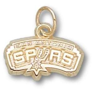  San Antonio Spurs NBA Logo 3/8 Pendant (14kt) Sports 