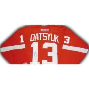  Pavel Datsyuk Autographed Jersey