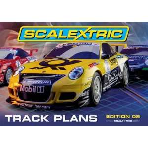  Scalextric 1:32 Scale C8331 Track Plans 2008 Book: Toys 