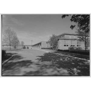   East Hills School, Roslyn, New York. General view 1952