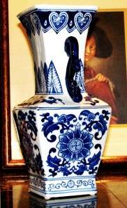 MING DYNASTY DESIGN COBALT BLUE ART POTTERY VASE,Urn NEW China Delft 