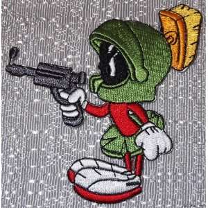  MARVIN THE MARTIAN Pointing Gun Embroidered Figure PATCH 