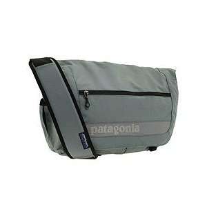  Patagonia Half Mass Bag (35866) (Low Tide) Sports 