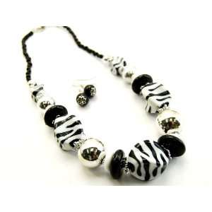 Zebra Animal Print Chunky Bold Beads Earrings and Necklace Set