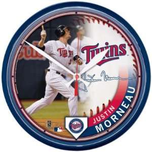  Minnesota Twins Justin Morneau Wall Clock: Sports 