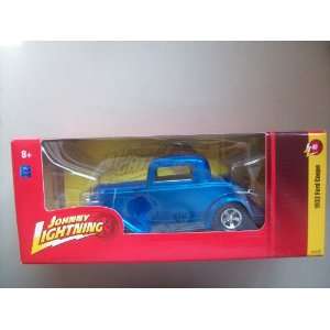  Johnny Lightning R45 1932 Ford Coupe 1/24: Toys & Games
