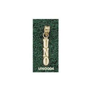  New Orleans Privateers 10K Gold Vertical UNO 9/16 
