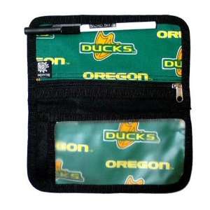  Oregon Ducks Green Checkbook Cover