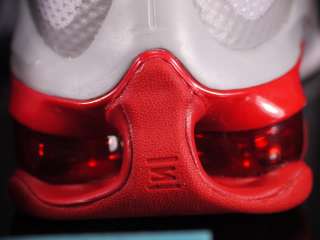 454154 001] Nike Air Shox Hyperballer White 7.5  