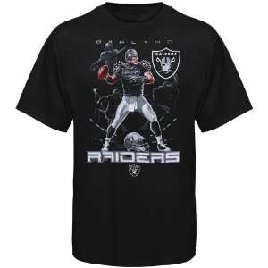  NFL Oakland Raiders Black The Quarterback T shirt: Sports 