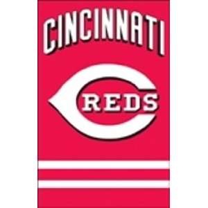   Reds 2 Sided XL Premium Banner Flag *SALE*: Sports & Outdoors