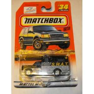    Matchbox Law & Order Chevy Ambulance SWAT Blue #34: Toys & Games