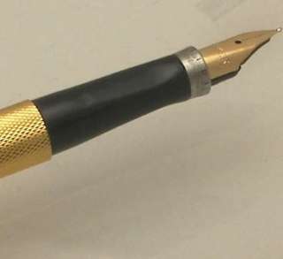 Vintage Parker 75 Gold Plated Barley Fountain Pen Made in France 14k 