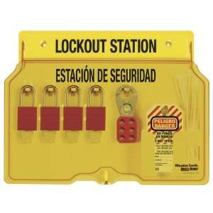 Master Lock Spanish/English 4 Padlock Capacity Station With Cover 