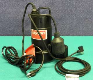 Dayton Submersible Sump Pump, 1/2 HP, 6.8 Amps, 115 Volts  
