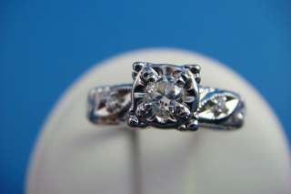 CLASSIC VINTAGE DIAMOND ENGAGEMENT RING 14 K.  