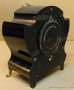 Antique c1890 NEW HAVEN Fancy Mantel Clock Cast Iron Black Enamel Gilt 