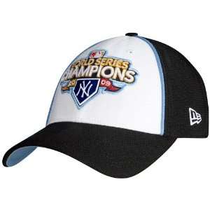   World Series Champions Official Locker Room Flex Fit Hat (): Sports
