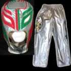 WWE Rey Mysterio   Silver Kid Size Replica Wrestling Mask & Pants 