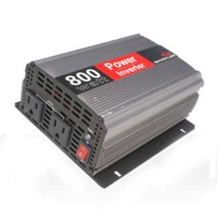 Whistler 800 Watt Smart Power Inverter with Overload Protection   PI 