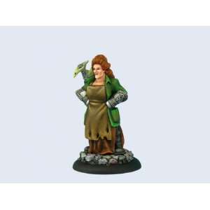  28mm Discworld Miniatures Lady Sybil (1) Toys & Games