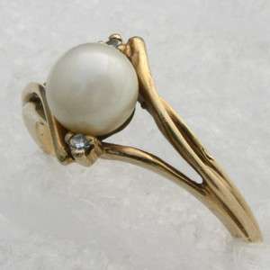 14KP PLUM GOLD & PEARL with DIAMONDS RING, size 6.25 SIGNED STYLCREST 